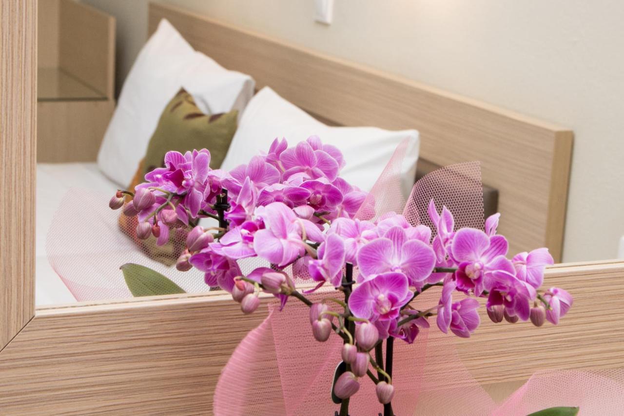 Platy Beach Hotel Luaran gambar