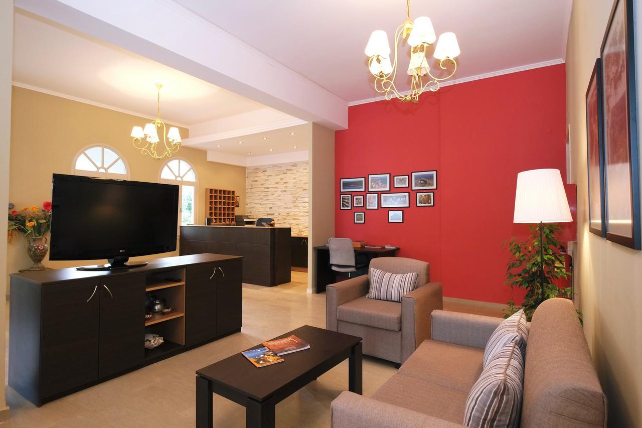 Platy Beach Hotel Luaran gambar